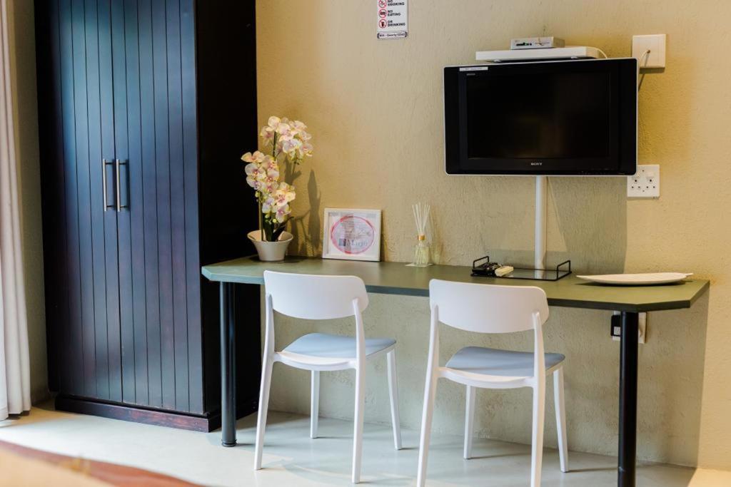 Mariu Upmarket Accommodation Mbombela Екстер'єр фото