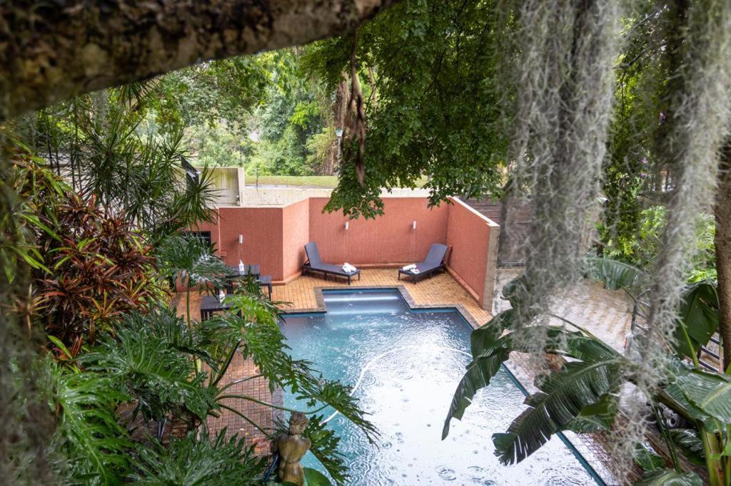 Mariu Upmarket Accommodation Mbombela Екстер'єр фото