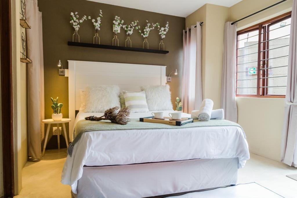 Mariu Upmarket Accommodation Mbombela Екстер'єр фото
