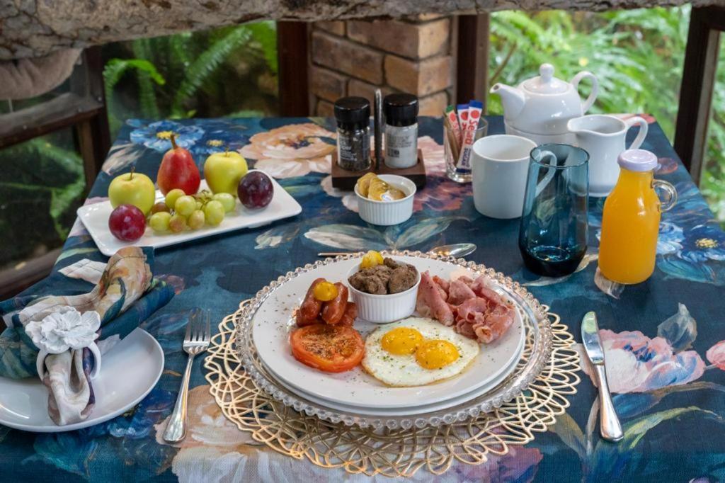 Mariu Upmarket Accommodation Mbombela Екстер'єр фото