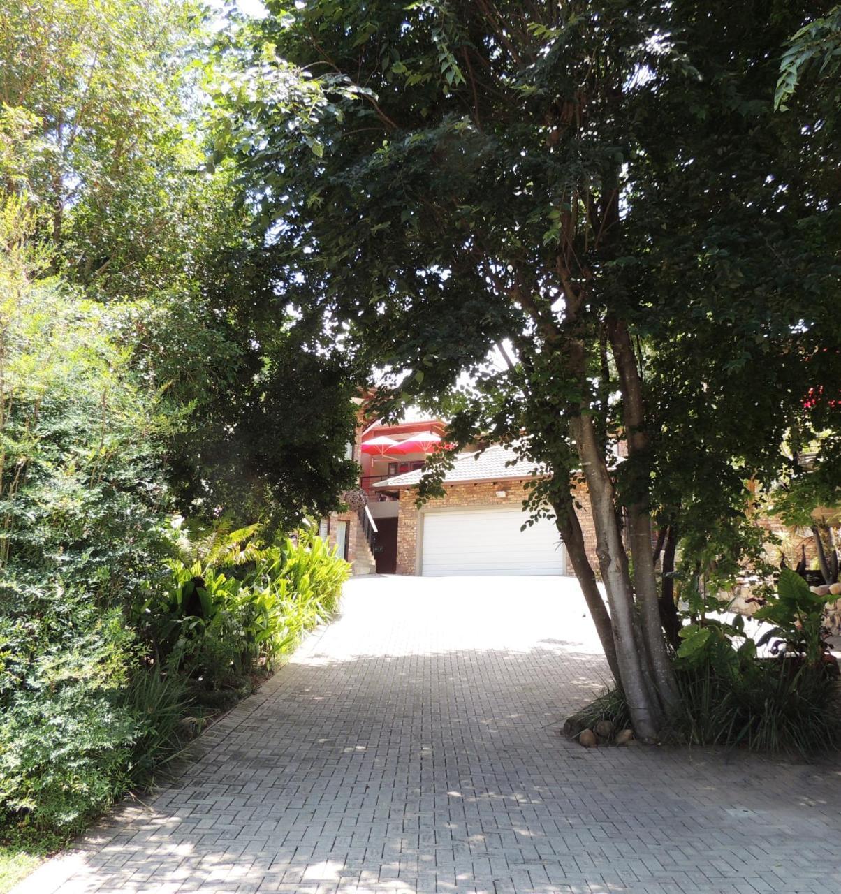Mariu Upmarket Accommodation Mbombela Екстер'єр фото